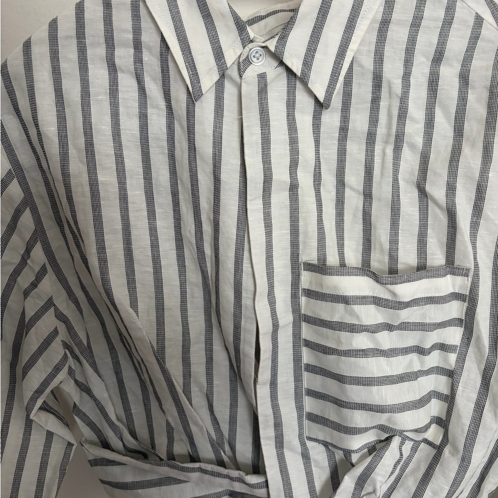 Significant Other Striped Blouse 2 - Picture 4 of 12